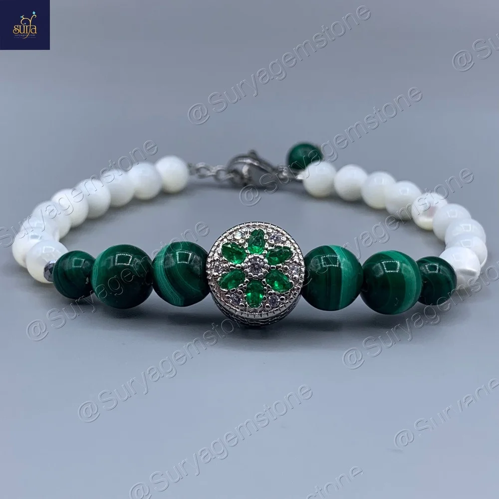 Chandra Moola 1JPG دستبند زنانه سنگی ، سنگ مالاکیت اصل و معدنی و صدف طبیعی Chandra Moola - Image 1
