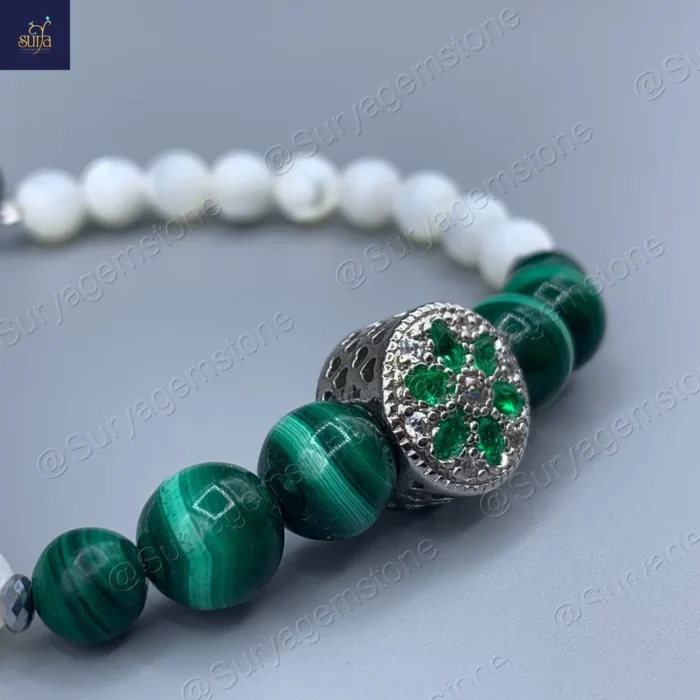 دستبند زنانه سنگی ، سنگ مالاکیت اصل و معدنی و صدف طبیعی   Chandra Moola - Image 2