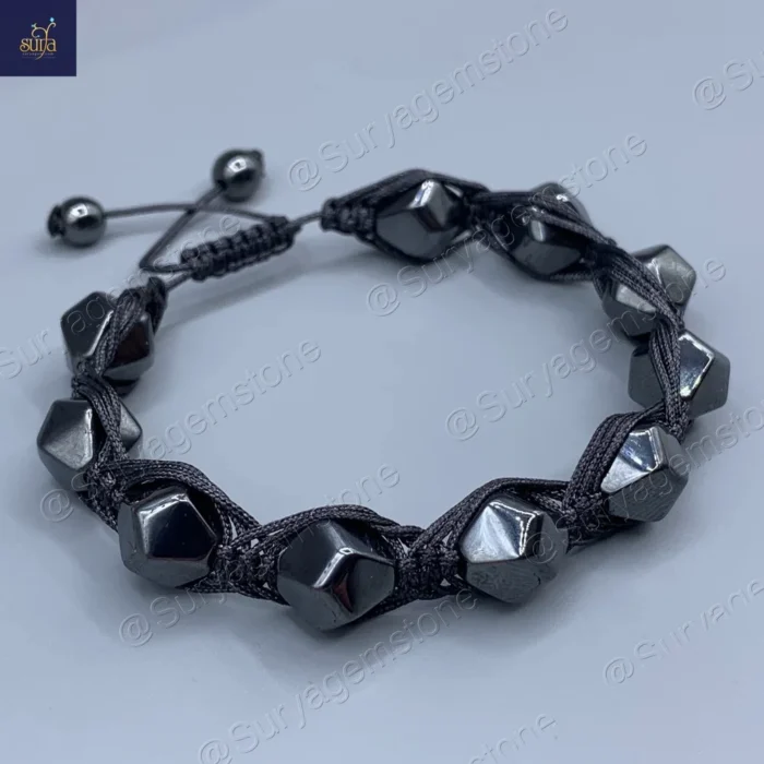 دستبند مردانه سنگ حدید اصل ، سنگی تراش استار    Mystic Trio 9 - Image 3